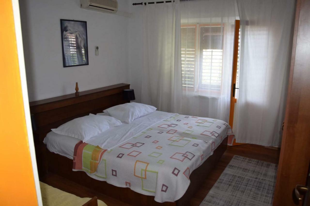 Apartman Linda Baška Voda Dış mekan fotoğraf
